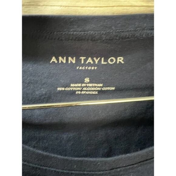 Ann Taylor Crewneck T-Shirt for Women Small‎ NEW - Picture 4 of 4